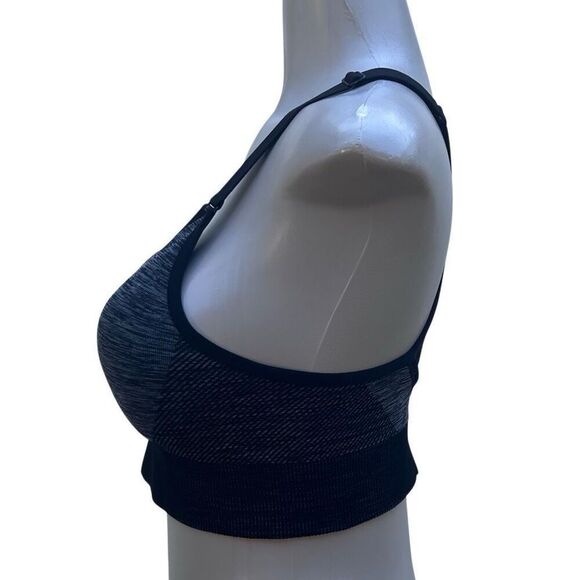 Avia Sports Bra Size XL Black Gray Seamless Keyhole Cami Low Support Racerback - Picture 9 of 13